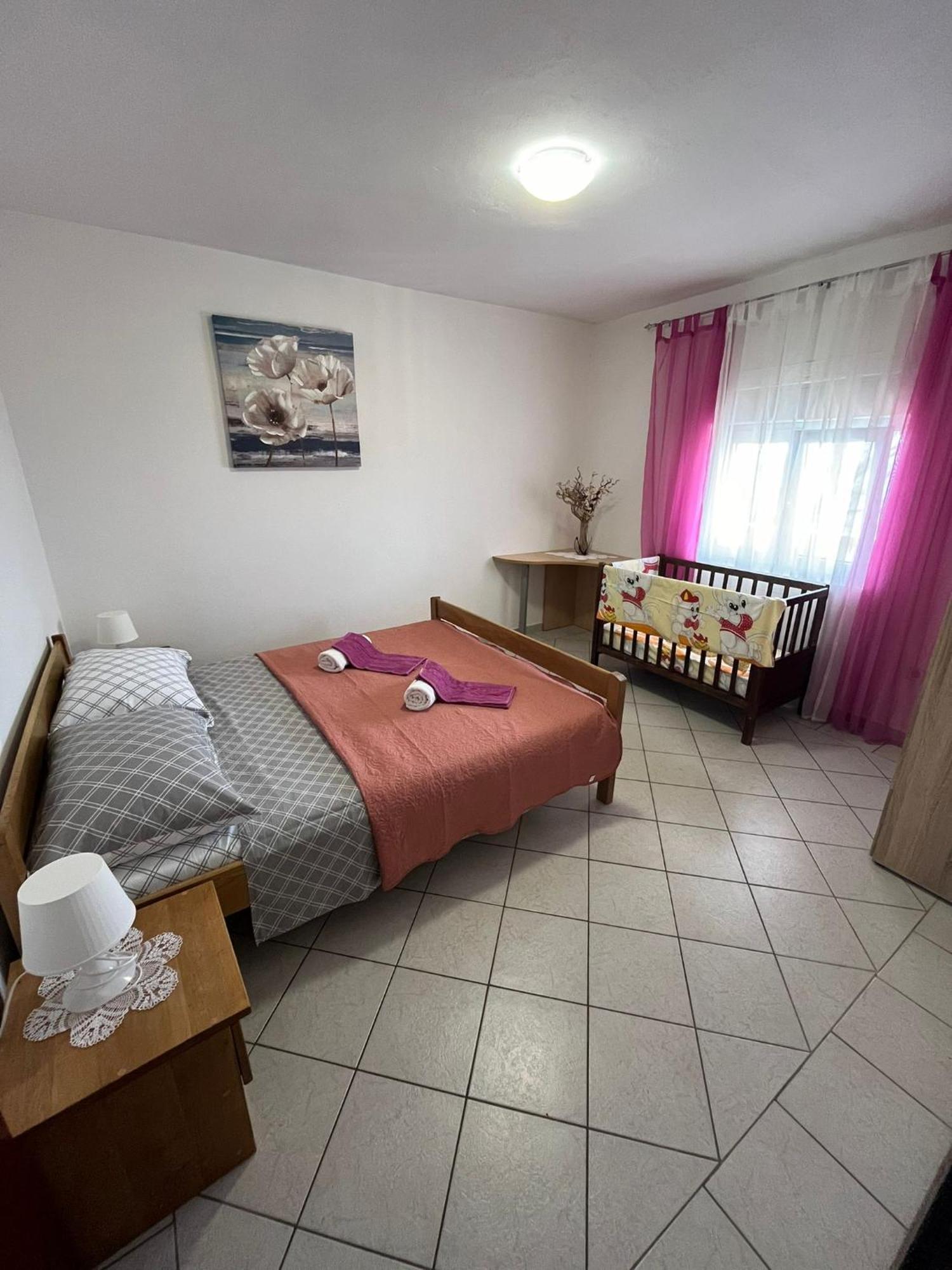 Apartmani Mirjana Tribanj-Kruscica Eksteriør billede
